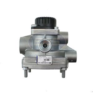 RELAY VALVE